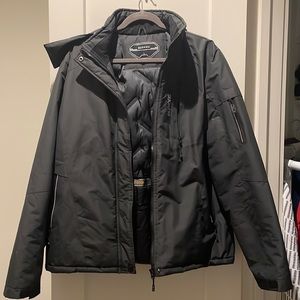 Women’s Snowboard Jacket
